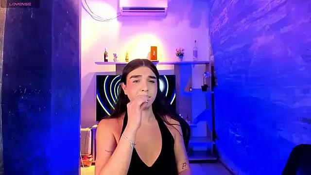 Freechat saracaball_ on StripChat