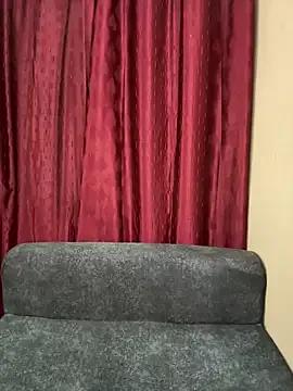 Freechat sassygirl4141 on StripChat