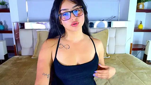 Freechat scarlleth_ on StripChat