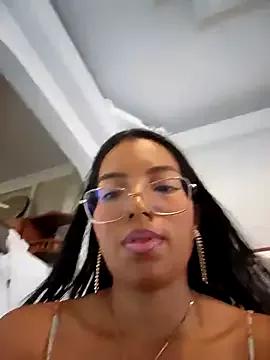 Freechat SheenaBrooke on StripChat