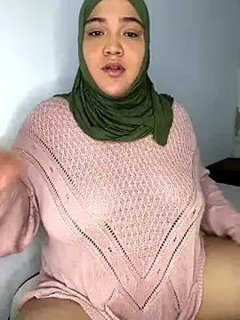 Freechat sweetmuslim01 on StripChat