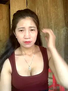 Freechat ThiHa003 on StripChat