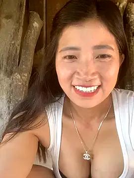 Freechat ThiHa003 on StripChat