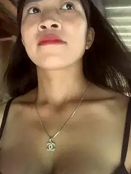 Freechat ThiHa003 on StripChat