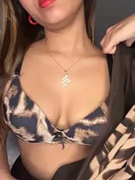 Freechat Thsdflmtf on StripChat