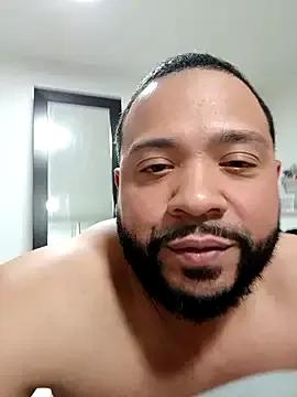 Freechat tripping385 on StripChat