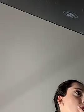 StripChat Yesmoree is Freechat Yesmoree — Make me so wet and rub pussy