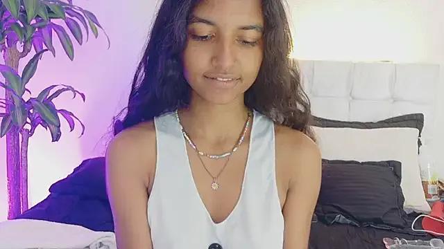 Freechat YuliethPetite on StripChat